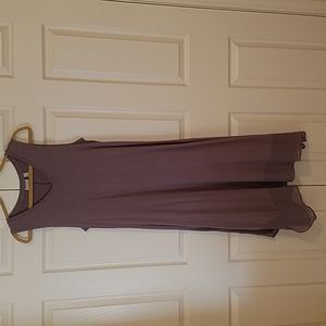 LOGO by Lori Goldstein Sleeveless Maxi  dress, V-Neck w/Pockets Chiffon Hem Med